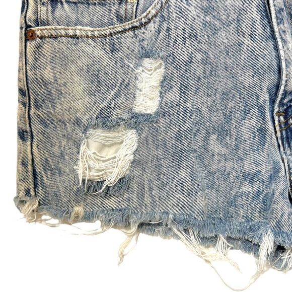 Vintage Levi’s Acid Wash Denim Cut Off Short - Picture 2 of 8